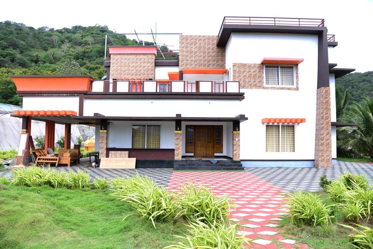 Nirvana Holistic Living Varagampadi Ngoại thất bức ảnh