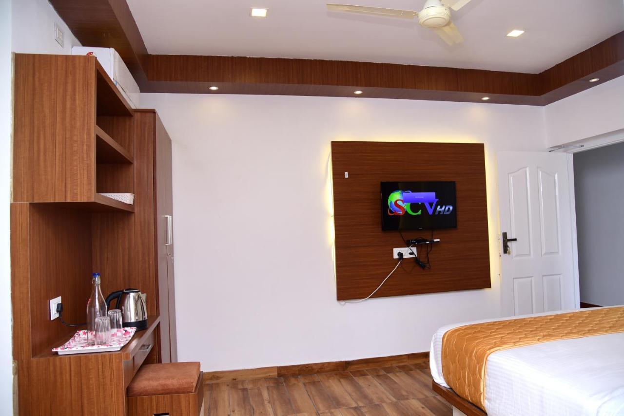 Nirvana Holistic Living Varagampadi Ngoại thất bức ảnh
