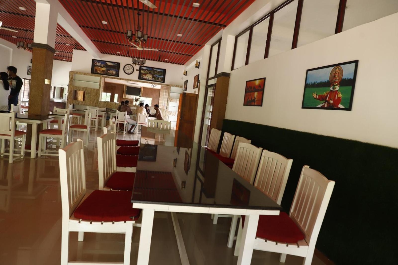Nirvana Holistic Living Varagampadi Ngoại thất bức ảnh