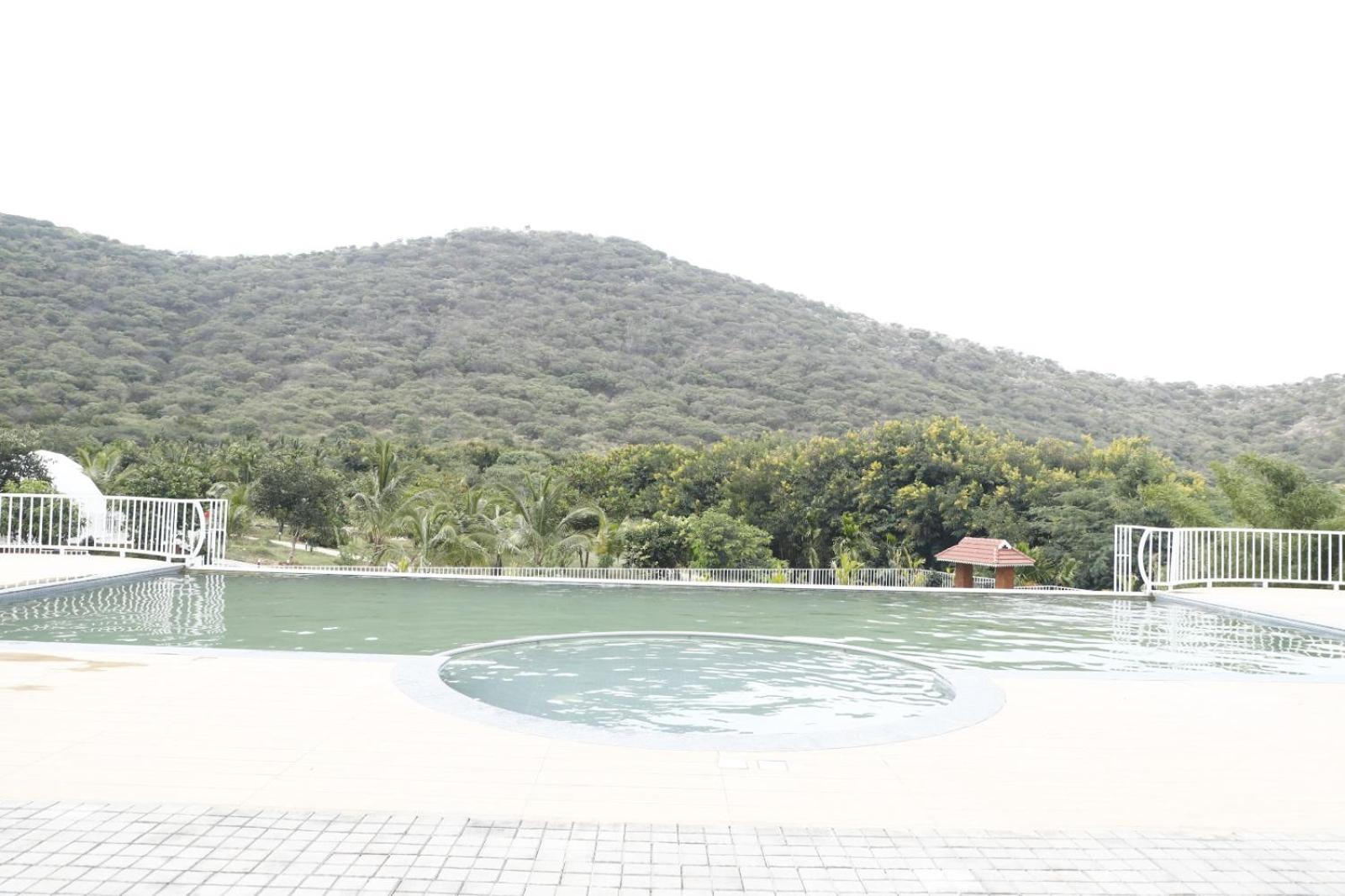 Nirvana Holistic Living Varagampadi Ngoại thất bức ảnh